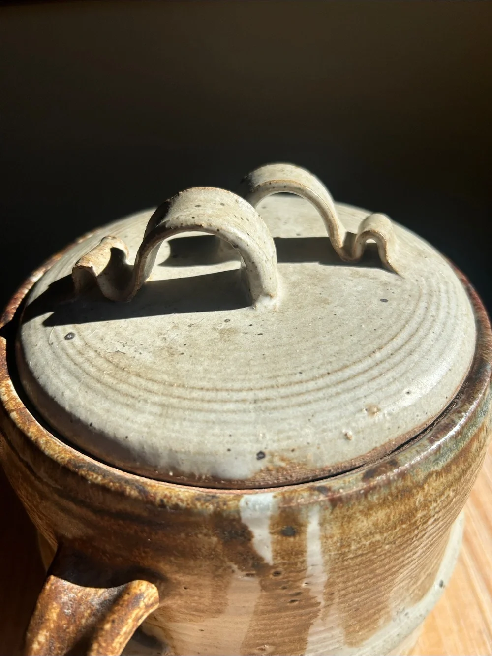 Large Hand Crafted Stoneware Pottery Jar Crock Pot w Lid Artist Signed